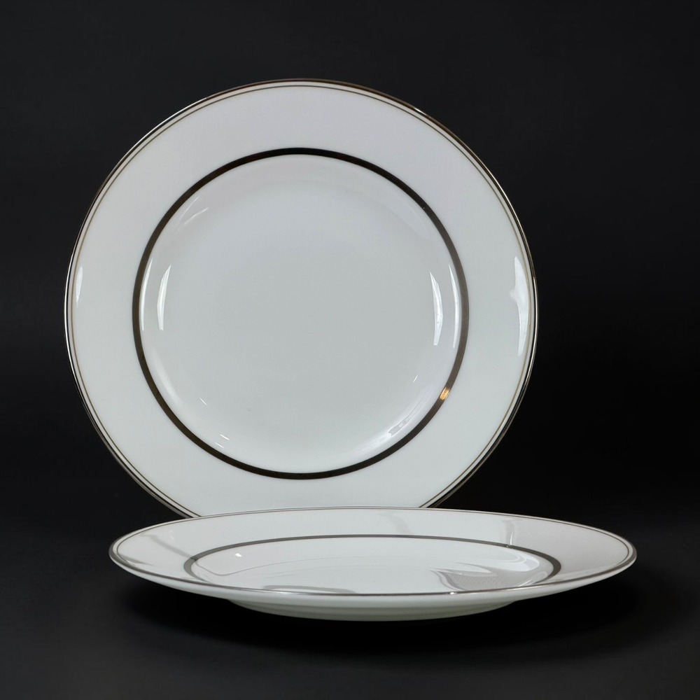 Vera Wang Wedgwood Fidelity Salad Plates Set of 2 Bone China Platinum Trim 8in